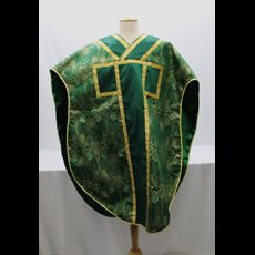 Green Roman Chasuble w/ Stole, Burse, Veil, and Maniple SKU C974-001